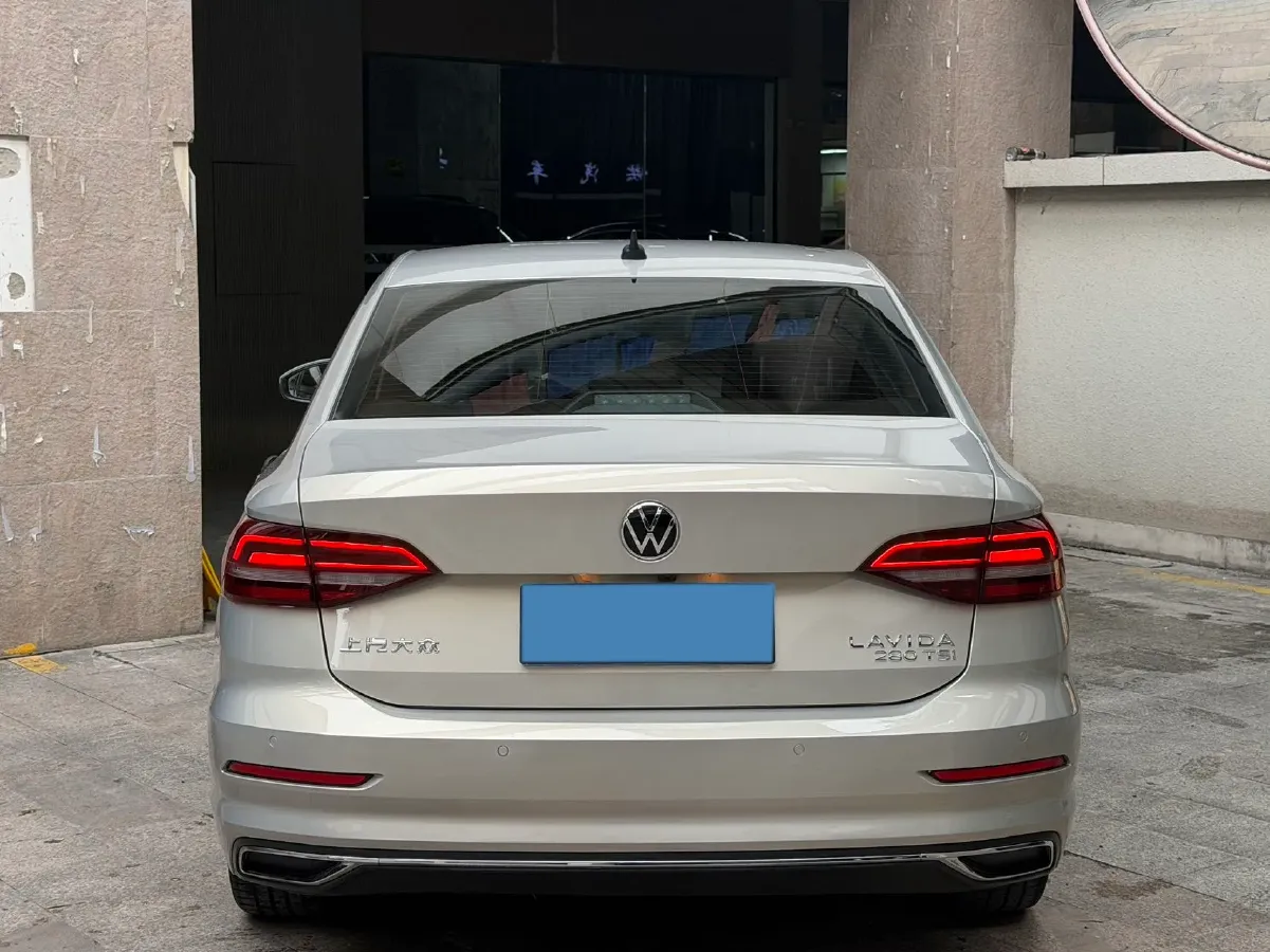 2021 Volkswagen Lavida 1.4T 150HP L4 7DCT,autocango,china used car exporter,china ev exporter,chinese used car exporter,chinese used ev exporter