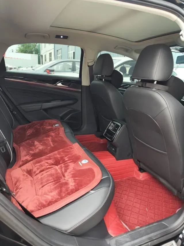 2023 Volkswagen Passat 2.0T 186HP L4 7DCT,autocango,china used car exporter,china ev exporter,chinese used car exporter,chinese used ev exporter
