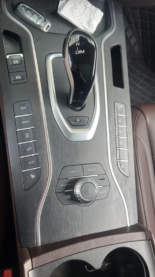 2019 WEY VV7 2.0T 234HP L4 7DCT,autocango,china used car exporter,china ev exporter,chinese used car exporter,chinese used ev exporter