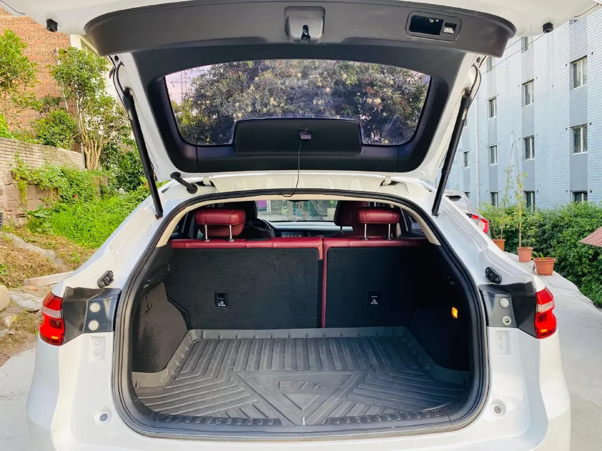 2021 Haval F7x 1.5T 169HP L4 7DCT,autocango,china used car exporter,china ev exporter,chinese used car exporter,chinese used ev exporter