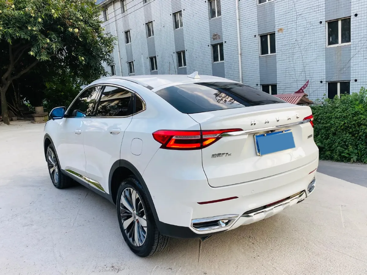 2021 Haval F7x 1.5T 169HP L4 7DCT,autocango,china used car exporter,china ev exporter,chinese used car exporter,chinese used ev exporter