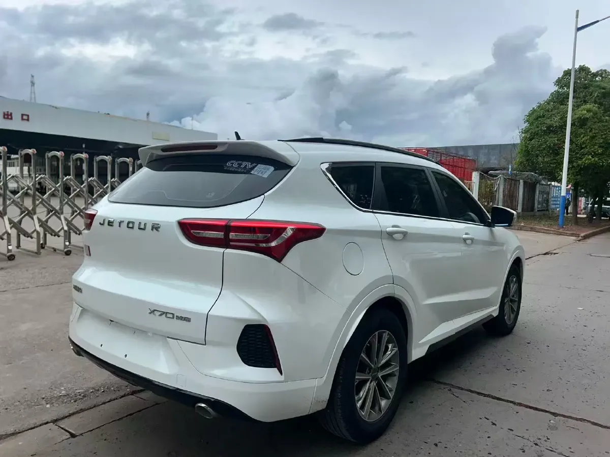 2020 Jetour X70 1.5T 156HP L4 6MT,autocango,china used car exporter,china ev exporter,chinese used car exporter,chinese used ev exporter