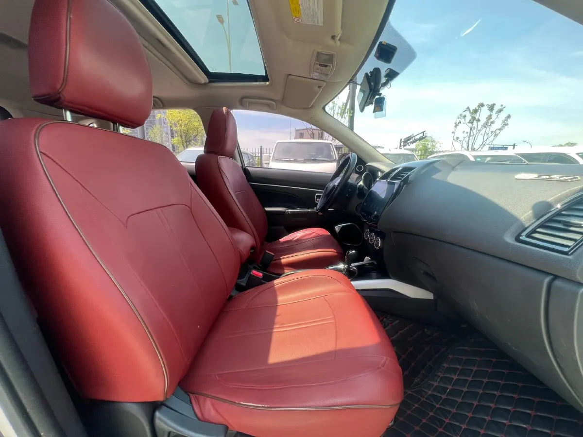 2019 Mitsubishi Eclipse Cross 1.5T 170HP L4 CVT,autocango,china used car exporter,china ev exporter,chinese used car exporter,chinese used ev exporter