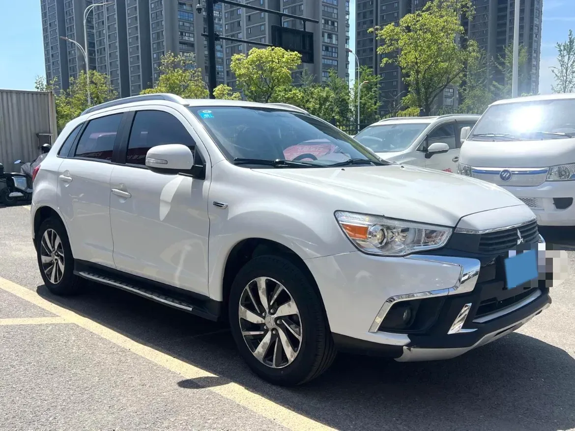 2019 Mitsubishi Eclipse Cross 1.5T 170HP L4 CVT,autocango,china used car exporter,china ev exporter,chinese used car exporter,chinese used ev exporter