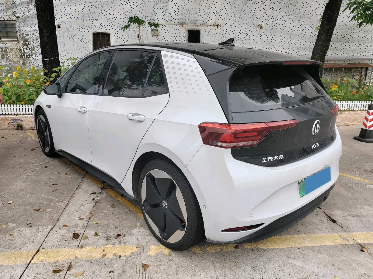 2022 Volkswagen ID.3 BEV 57.3KWH,autocango,china used car exporter,china ev exporter,chinese used car exporter,chinese used ev exporter