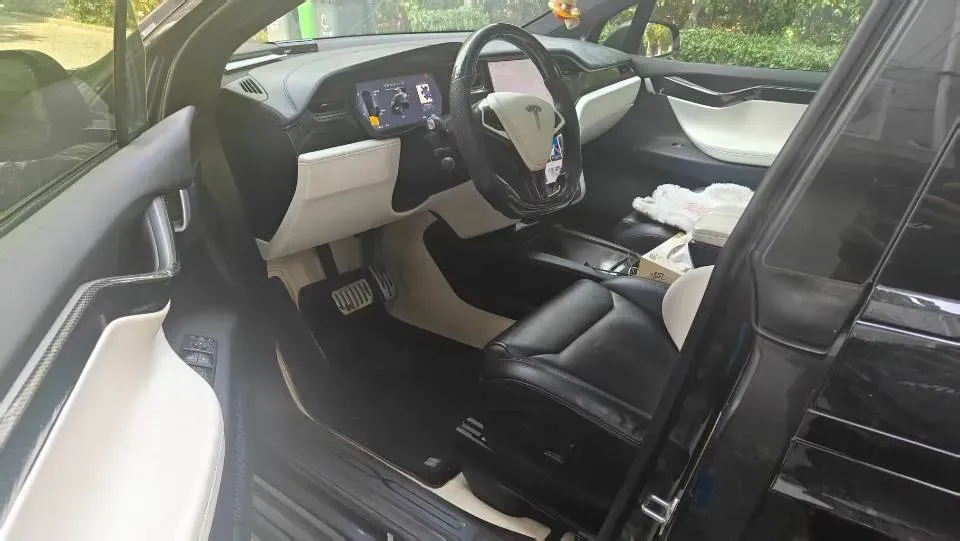 2019 Tesla Model X BEV 100KWH,autocango,china used car exporter,china ev exporter,chinese used car exporter,chinese used ev exporter