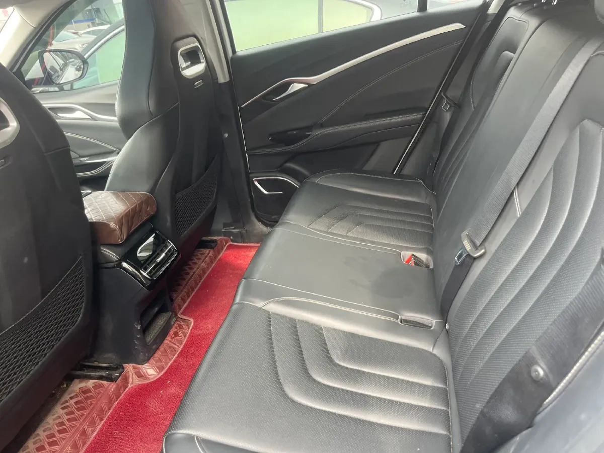 2022 Ford Focus 1.5T 177HP L4 6AT,autocango,china used car exporter,china ev exporter,chinese used car exporter,chinese used ev exporter
