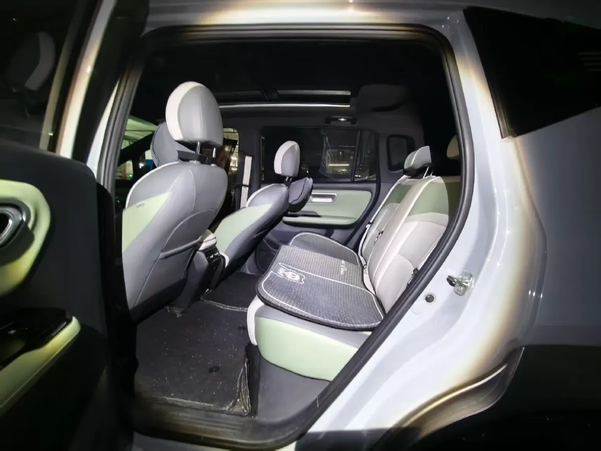 2023 MAXUS Interstellar 2.0T 143HP L4 6AT,autocango,china used car exporter,china ev exporter,chinese used car exporter,chinese used ev exporter