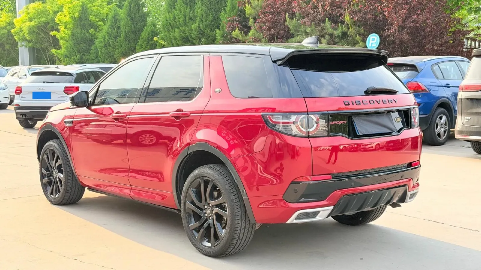 2019 Land Rover Discovery Sport 2.0T 241HP L4 9AT,autocango,china used car exporter,china ev exporter,chinese used car exporter,chinese used ev exporter