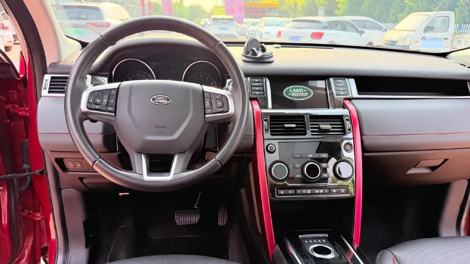 2019 Land Rover Discovery Sport 2.0T 241HP L4 9AT,autocango,china used car exporter,china ev exporter,chinese used car exporter,chinese used ev exporter