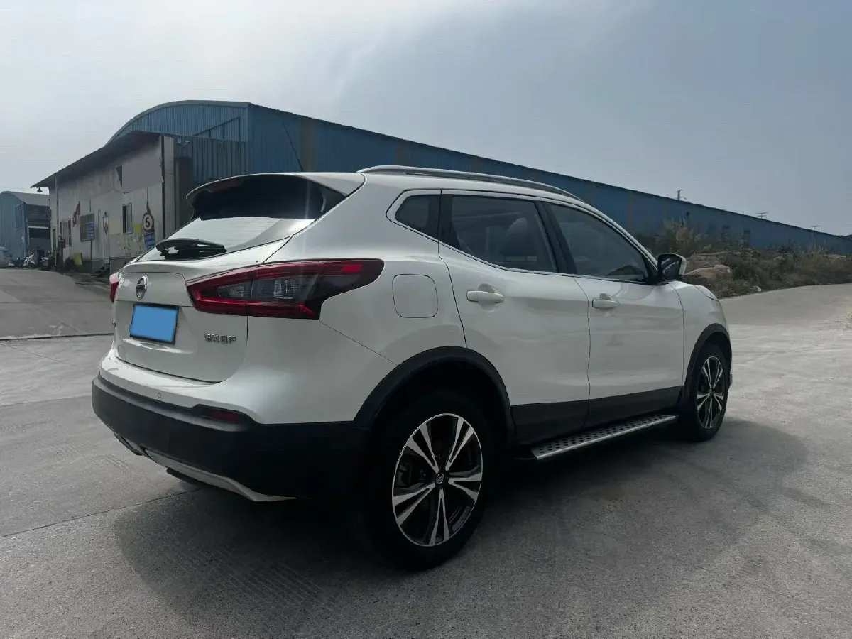 2021 Nissan Qashqai 2.0L 151HP L4 CVT,autocango,china used car exporter,china ev exporter,chinese used car exporter,chinese used ev exporter
