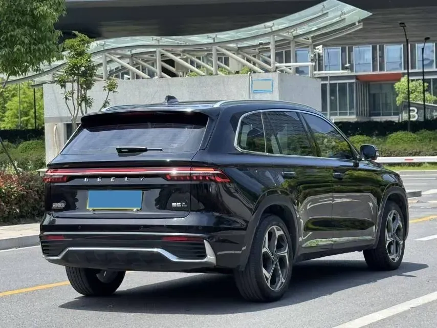 2021 Geely Monjaro 2.0T 218HP L4 7DCT,autocango,china used car exporter,china ev exporter,chinese used car exporter,chinese used ev exporter