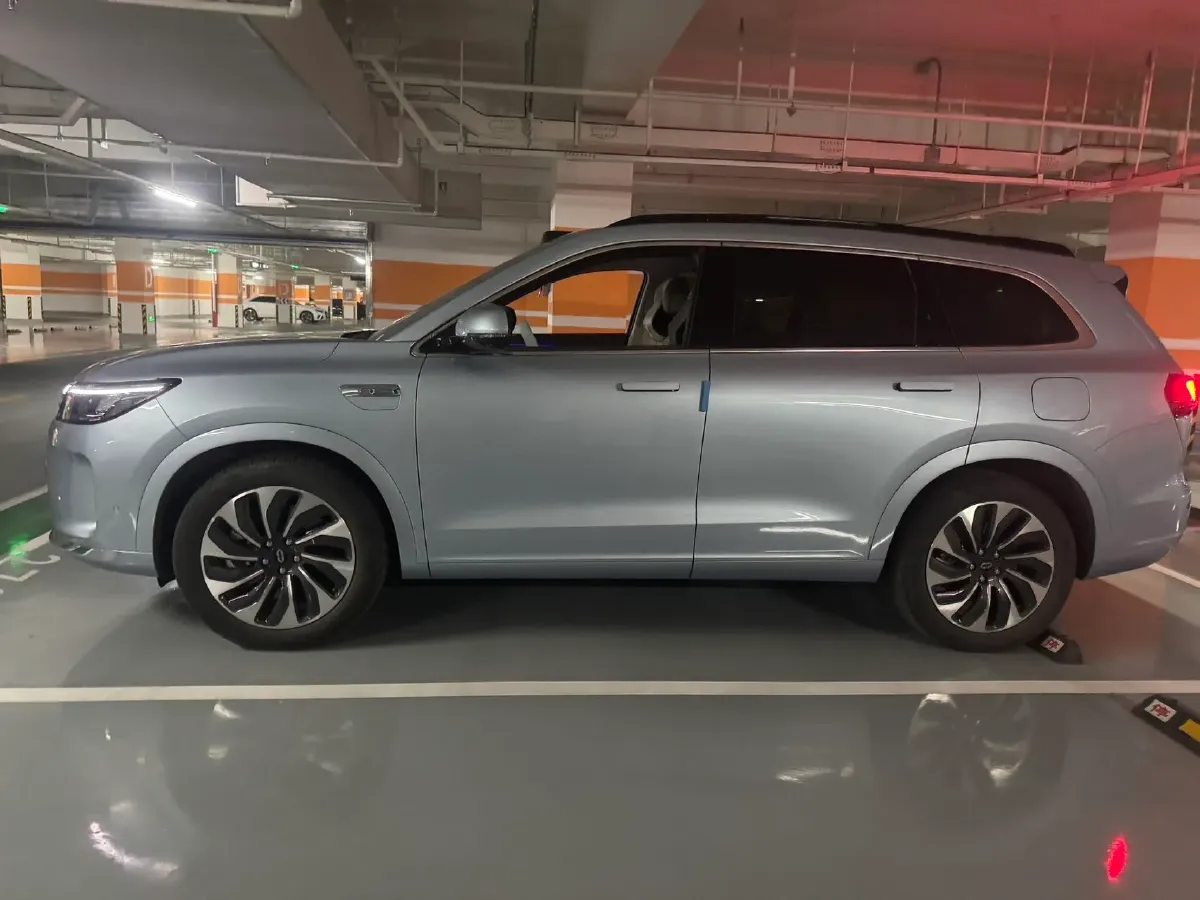 2024 AITO AITO M7 1.5T 152HP L4 REEV 40KWH,autocango,china used car exporter,china ev exporter,chinese used car exporter,chinese used ev exporter