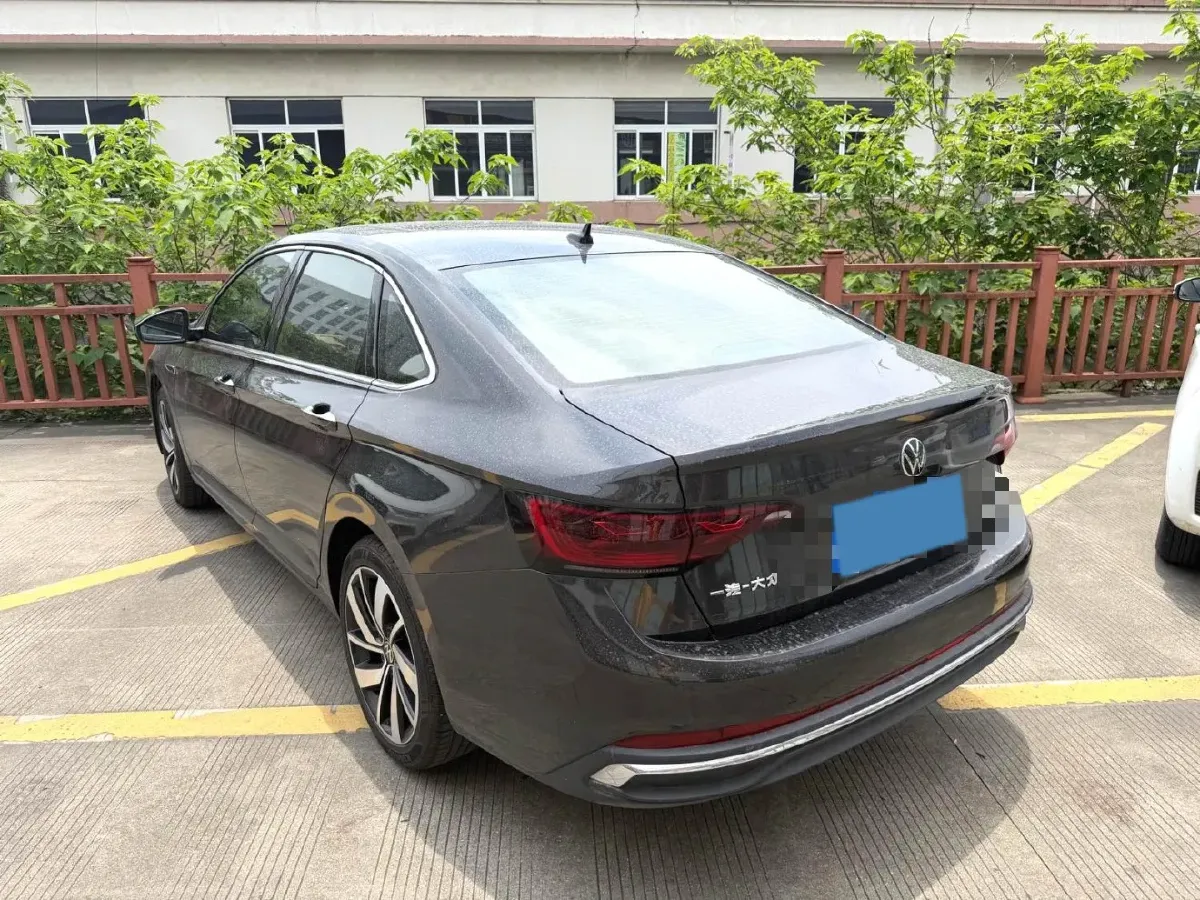 2025 Volkswagen Sagitar 1.5T 160HP L4 7DCT,autocango,china used car exporter,china ev exporter,chinese used car exporter,chinese used ev exporter