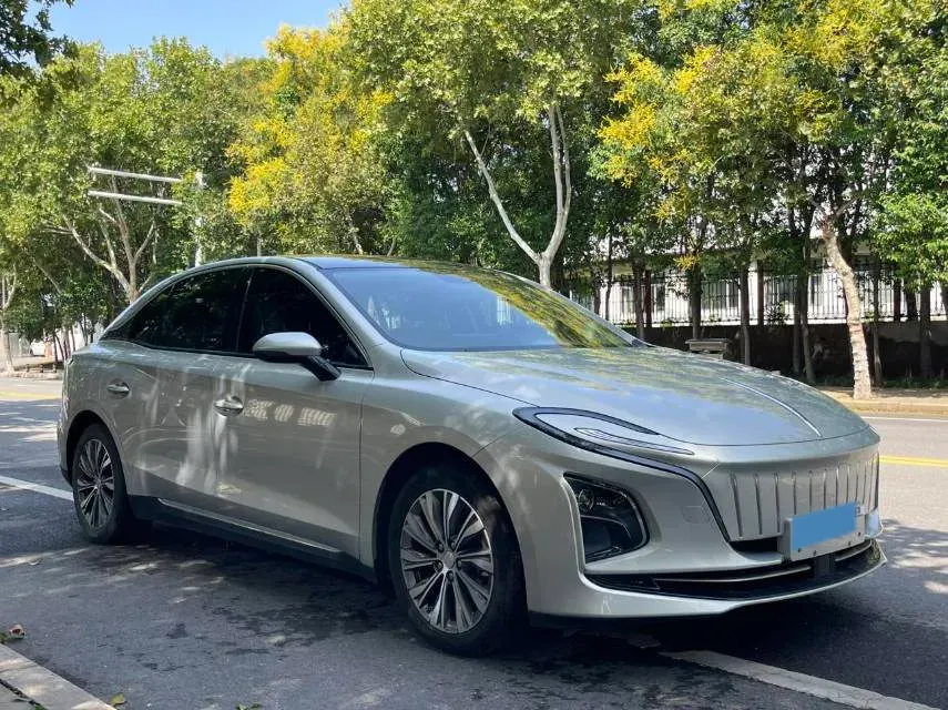 2022 HongQi E-QM5 BEV 54KWH,autocango,china used car exporter,china ev exporter,chinese used car exporter,chinese used ev exporter