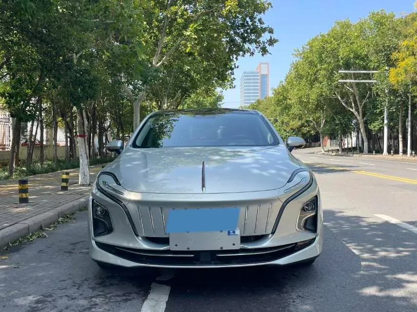2022 HongQi E-QM5 BEV 54KWH,autocango,china used car exporter,china ev exporter,chinese used car exporter,chinese used ev exporter