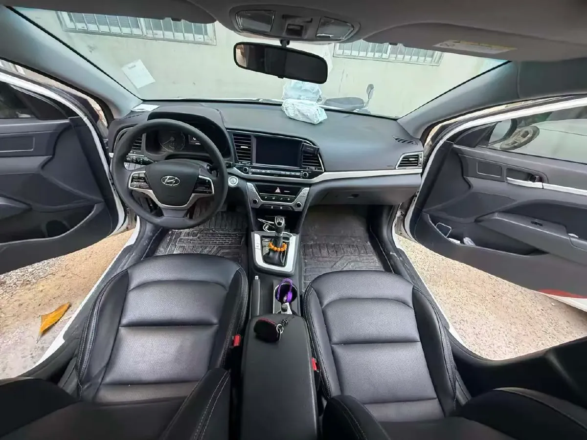 2016 Hyundai Elantra 1.6L 130HP L4 6AT,autocango,china used car exporter,china ev exporter,chinese used car exporter,chinese used ev exporter