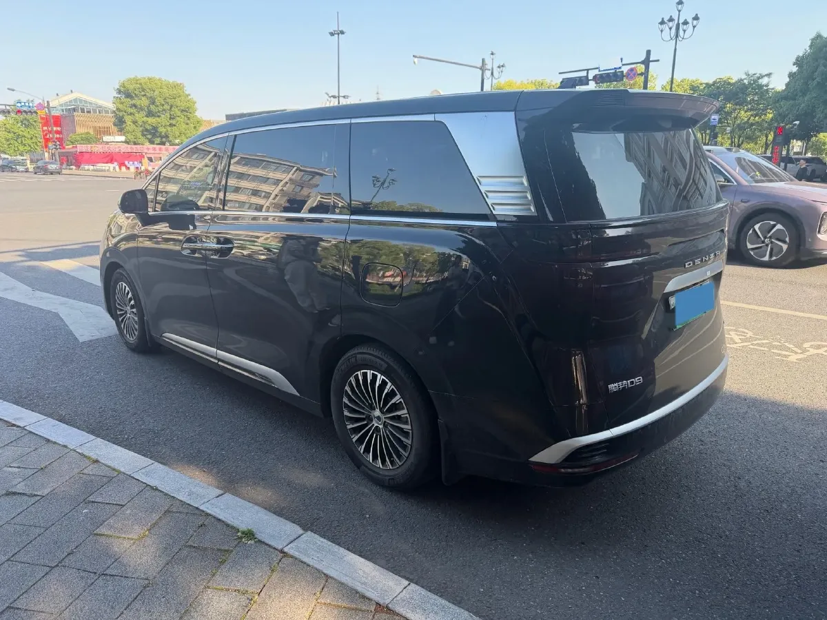 2022 HongQi HS7 3.0T 337HP V6 8AT,autocango,china used car exporter,china ev exporter,chinese used car exporter,chinese used ev exporter