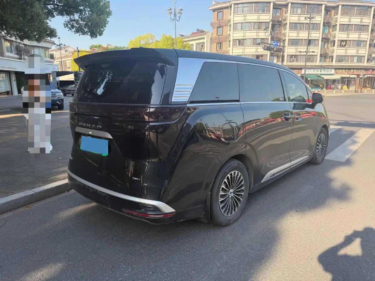 2022 HongQi HS7 3.0T 337HP V6 8AT,autocango,china used car exporter,china ev exporter,chinese used car exporter,chinese used ev exporter