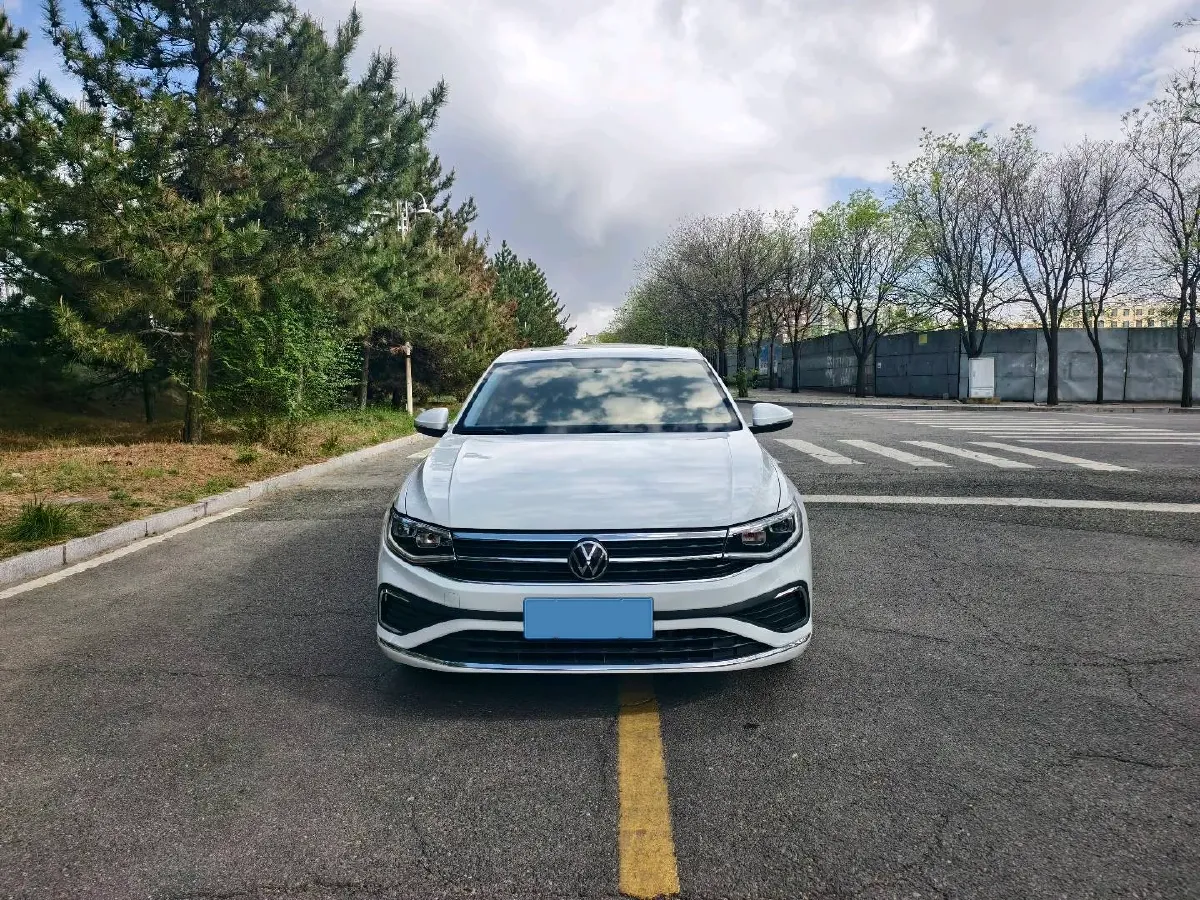 2025 Volkswagen Bora 1.2T 116HP L4 7DCT,autocango,china used car exporter,china ev exporter,chinese used car exporter,chinese used ev exporter