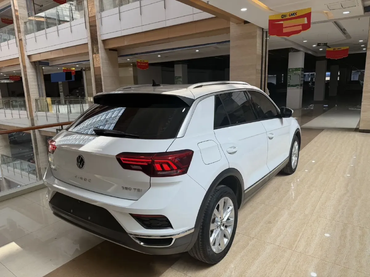 2023 Volkswagen T-Roc 1.4T 150HP L4 7DCT,autocango,china used car exporter,china ev exporter,chinese used car exporter,chinese used ev exporter