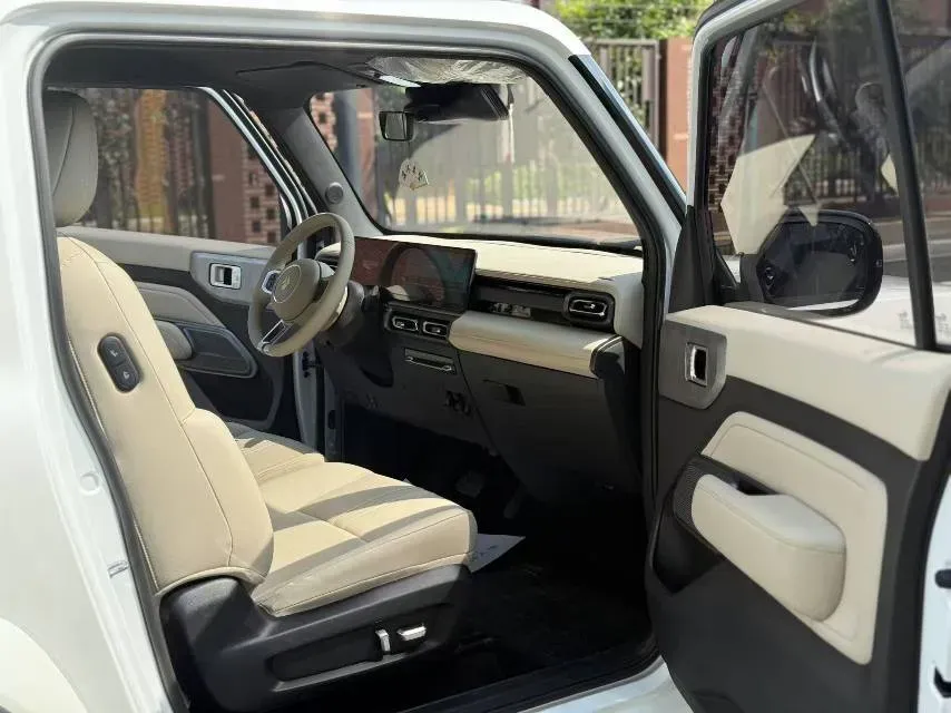 2023 BaoJun Yep BEV 28.1KWH,autocango,china used car exporter,china ev exporter,chinese used car exporter,chinese used ev exporter