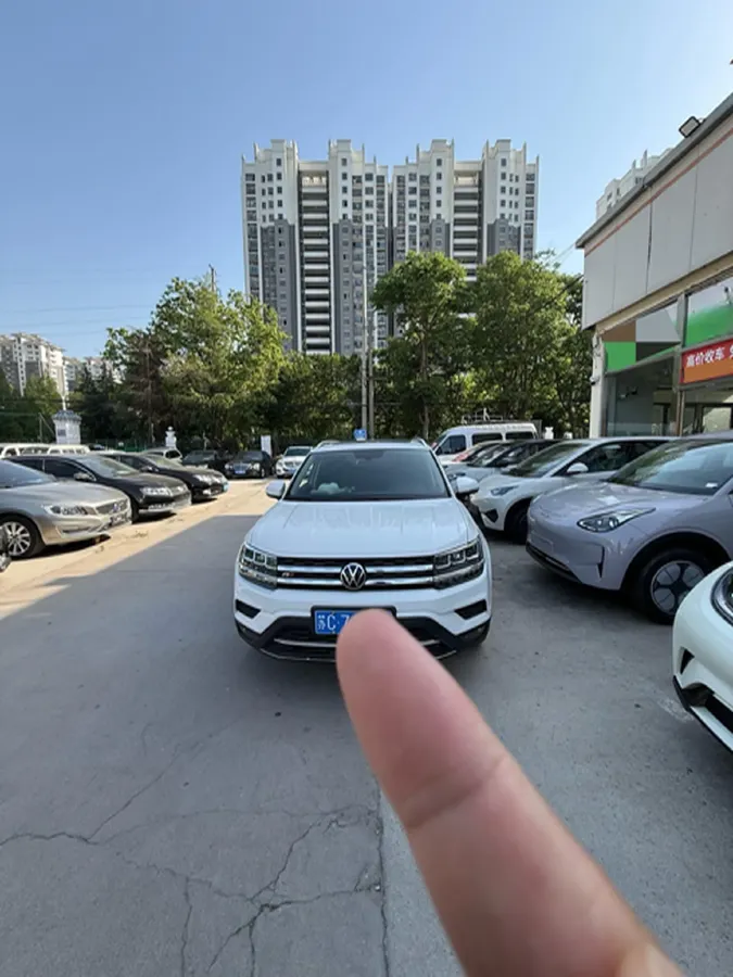 2021 Volkswagen Tharu 1.4T 150HP L4 7DCT,autocango,china used car exporter,china ev exporter,chinese used car exporter,chinese used ev exporter
