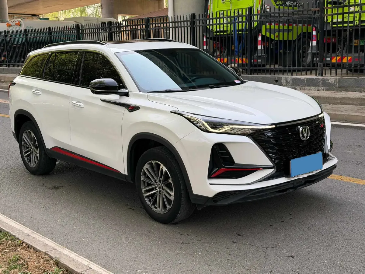 2022 ChangAn CS75 Plus 1.5T 178HP L4 6AT,autocango,china used car exporter,china ev exporter,chinese used car exporter,chinese used ev exporter