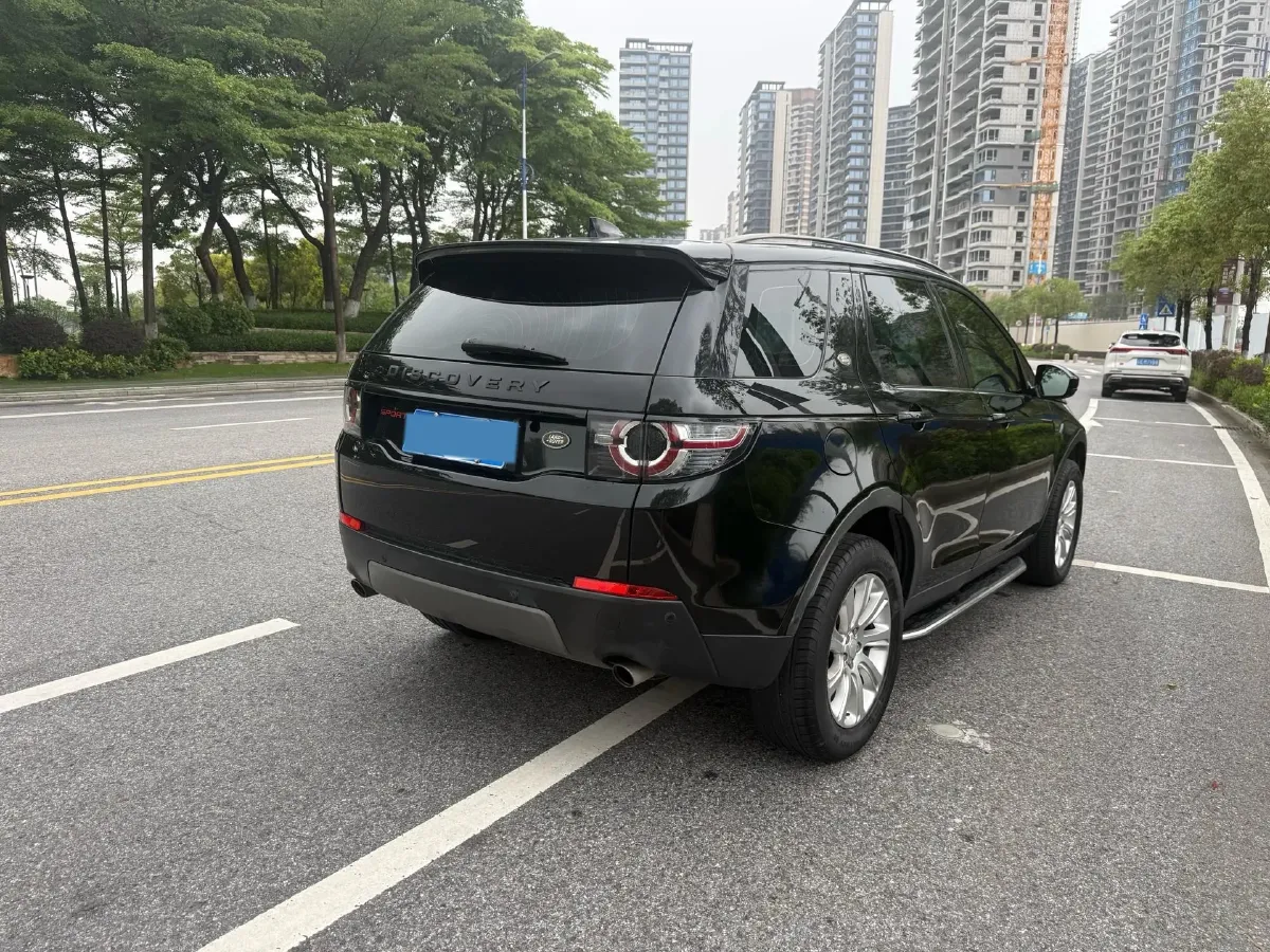 2018 Land Rover Discovery Sport 2.0T 241HP L4 9AT,autocango,china used car exporter,china ev exporter,chinese used car exporter,chinese used ev exporter