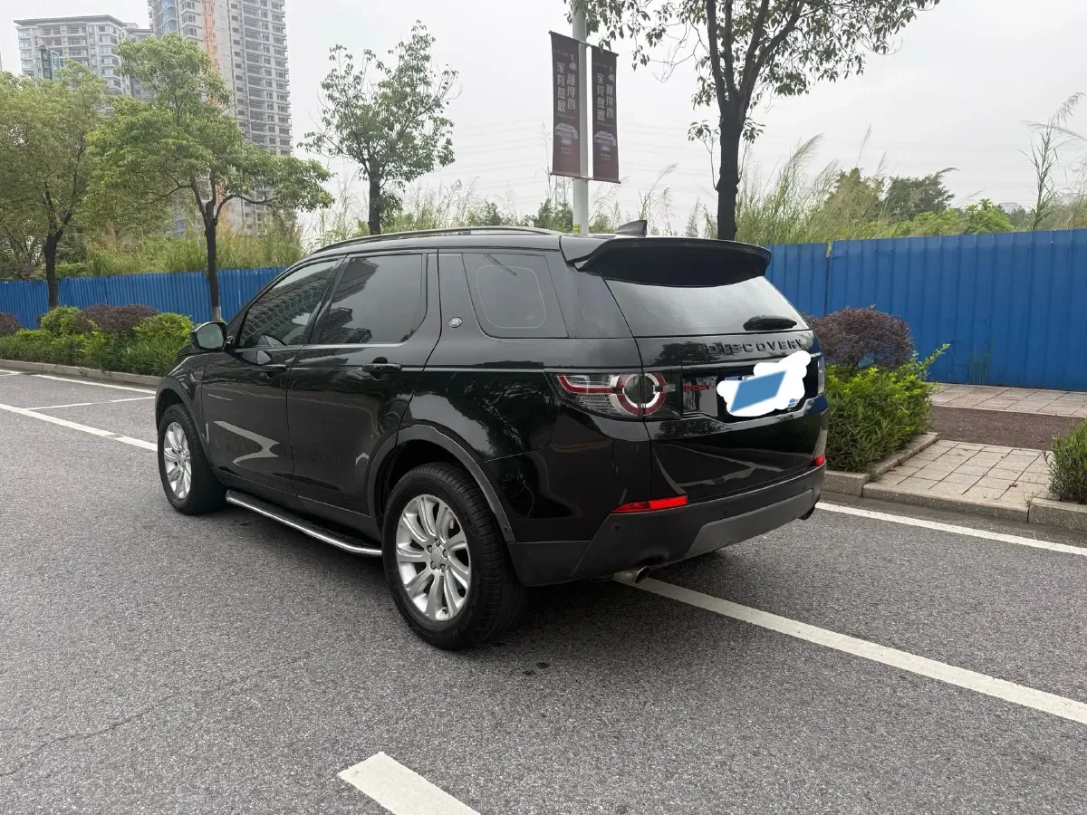 2018 Land Rover Discovery Sport 2.0T 241HP L4 9AT,autocango,china used car exporter,china ev exporter,chinese used car exporter,chinese used ev exporter