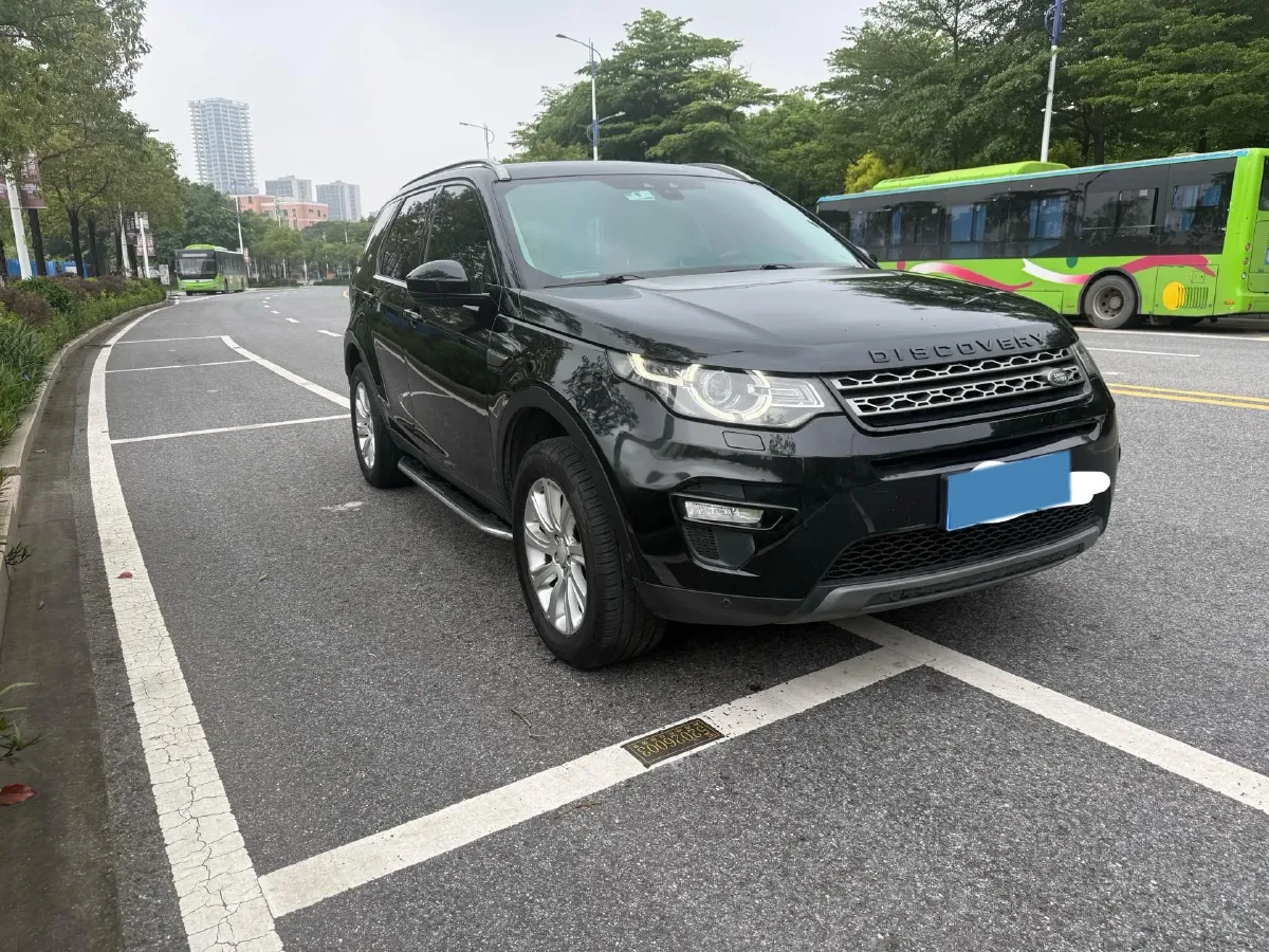 2018 Land Rover Discovery Sport 2.0T 241HP L4 9AT,autocango,china used car exporter,china ev exporter,chinese used car exporter,chinese used ev exporter