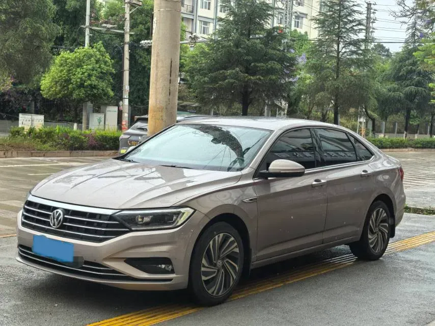 2021 Volkswagen Sagitar 1.4T 150HP L4 7DCT,autocango,china used car exporter,china ev exporter,chinese used car exporter,chinese used ev exporter