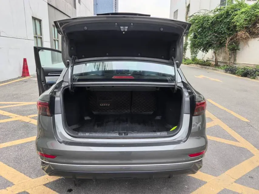 2022 Geely Emgrand 1.5L 114HP L4 CVT,autocango,china used car exporter,china ev exporter,chinese used car exporter,chinese used ev exporter
