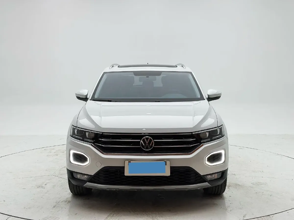 2022 Volkswagen T-Roc 1.4T 150HP L4 7DCT,autocango,china used car exporter,china ev exporter,chinese used car exporter,chinese used ev exporter