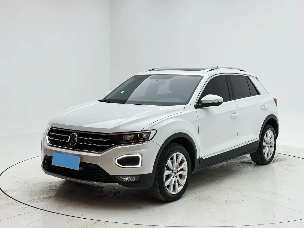 2022 Volkswagen T-Roc 1.4T 150HP L4 7DCT,autocango,china used car exporter,china ev exporter,chinese used car exporter,chinese used ev exporter