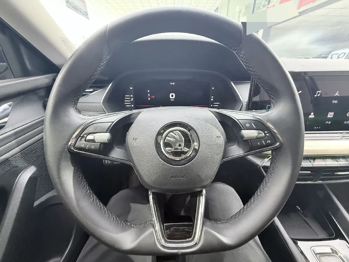 2022 Skoda Octavia 1.4T 150HP L4 7DCT,autocango,china used car exporter,china ev exporter,chinese used car exporter,chinese used ev exporter