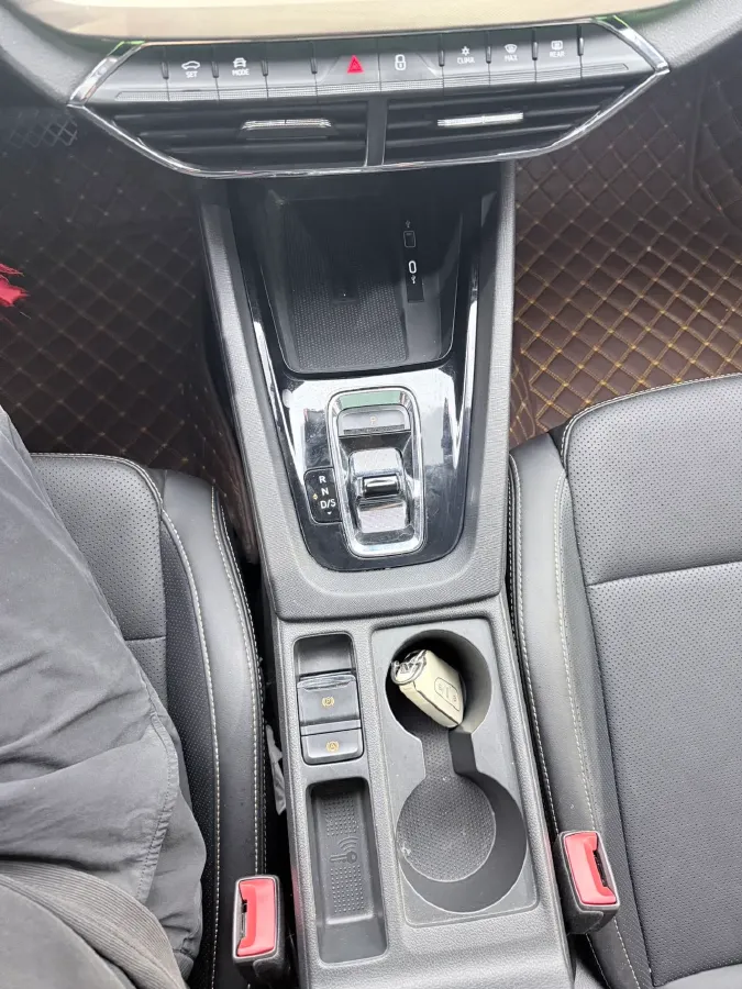 2022 Skoda Octavia 1.4T 150HP L4 7DCT,autocango,china used car exporter,china ev exporter,chinese used car exporter,chinese used ev exporter
