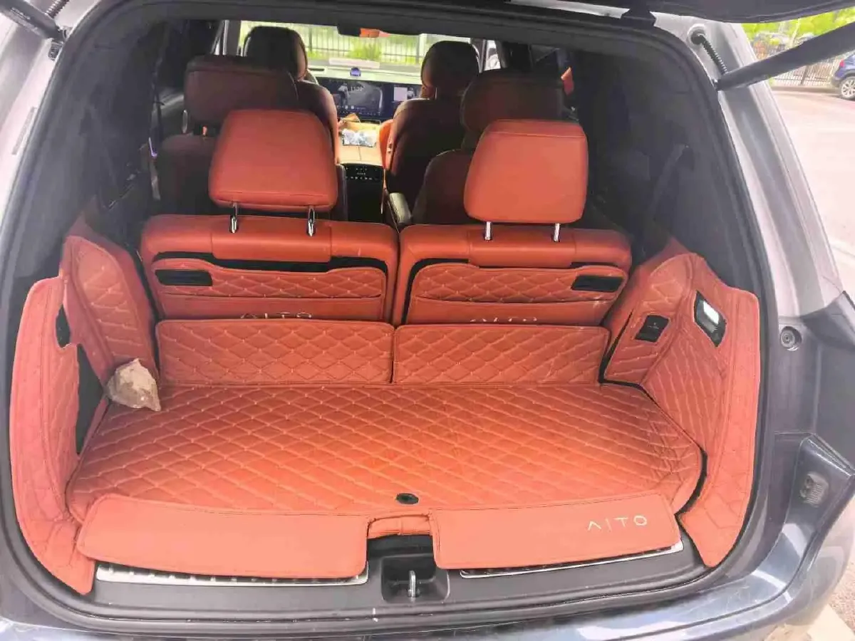2024 AITO AITO M9 1.5T 152HP L4 REEV 42KWH,autocango,china used car exporter,china ev exporter,chinese used car exporter,chinese used ev exporter