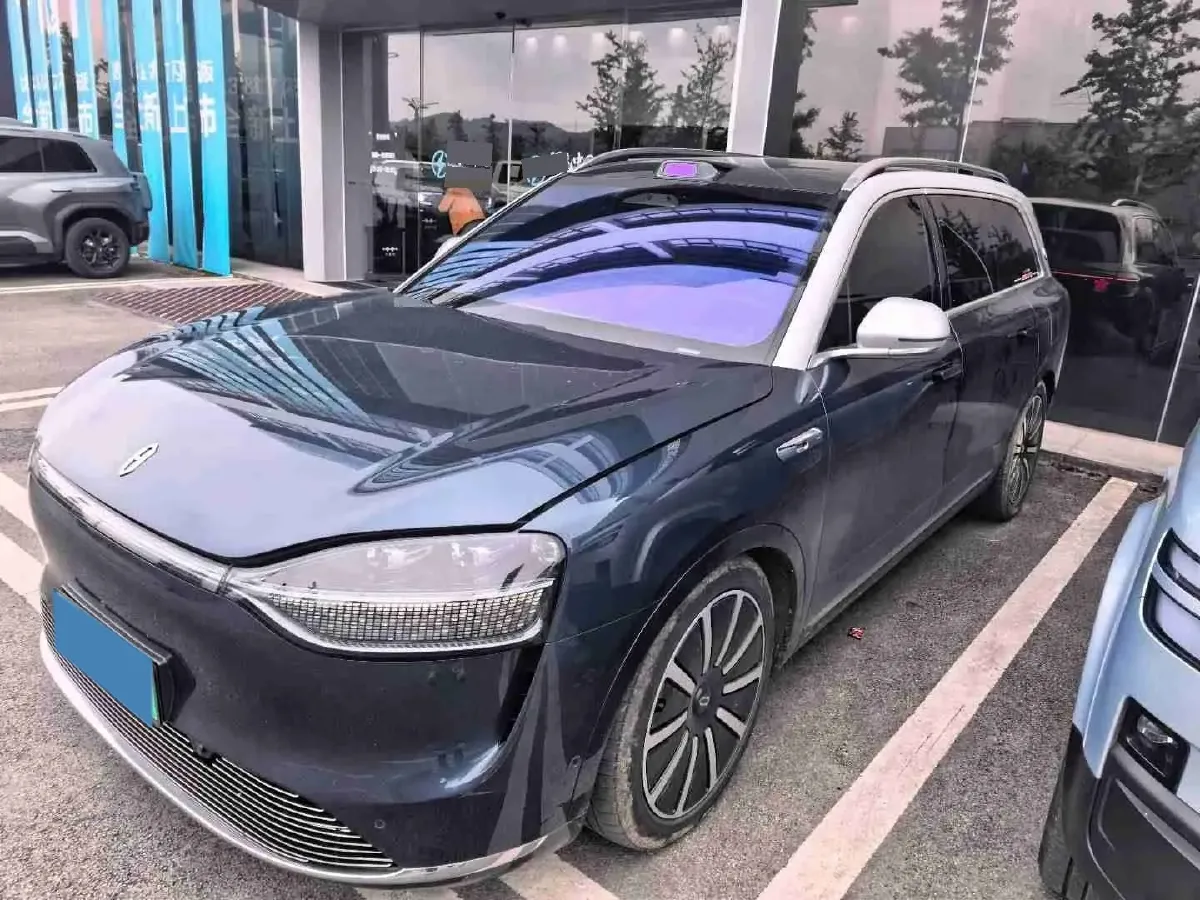 2024 AITO AITO M9 1.5T 152HP L4 REEV 42KWH,autocango,china used car exporter,china ev exporter,chinese used car exporter,chinese used ev exporter