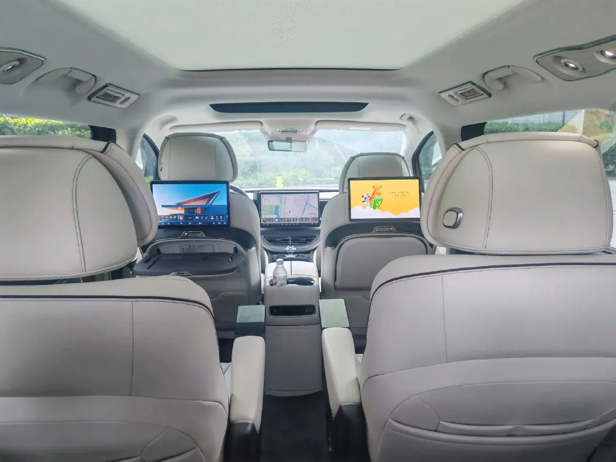 2024 Denza D9 1.5T 139HP L4 E-CVT PHEV 40KWH,autocango,china used car exporter,china ev exporter,chinese used car exporter,chinese used ev exporter