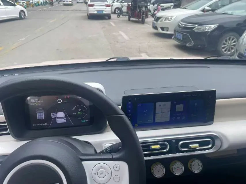 2024 WuLing HongGuang MINI EV BEV 17.3KWH,autocango,china used car exporter,china ev exporter,chinese used car exporter,chinese used ev exporter