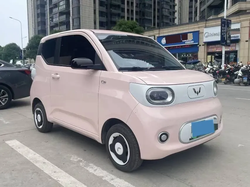 2024 WuLing HongGuang MINI EV BEV 17.3KWH,autocango,china used car exporter,china ev exporter,chinese used car exporter,chinese used ev exporter
