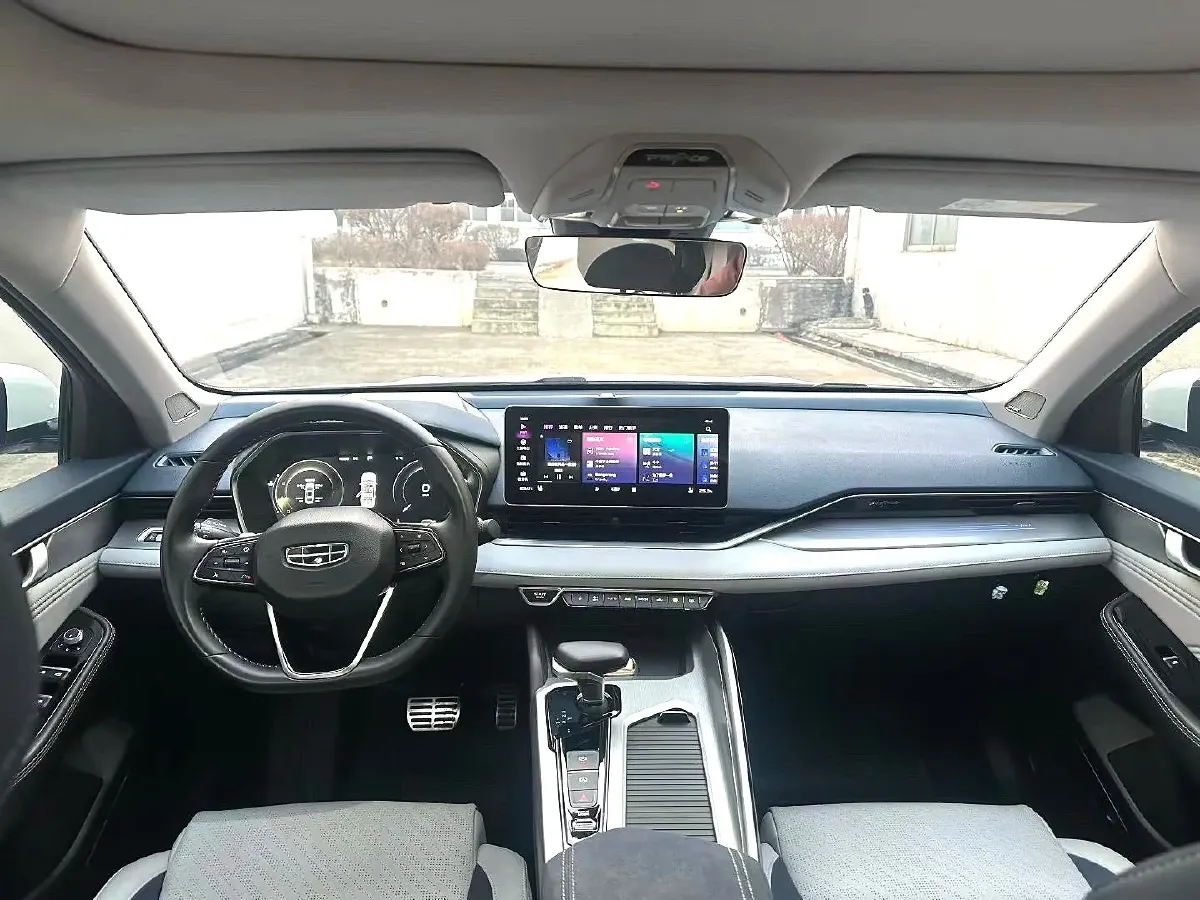 2021 Geely Preface 2.0T 190HP L4 7DCT,autocango,china used car exporter,china ev exporter,chinese used car exporter,chinese used ev exporter