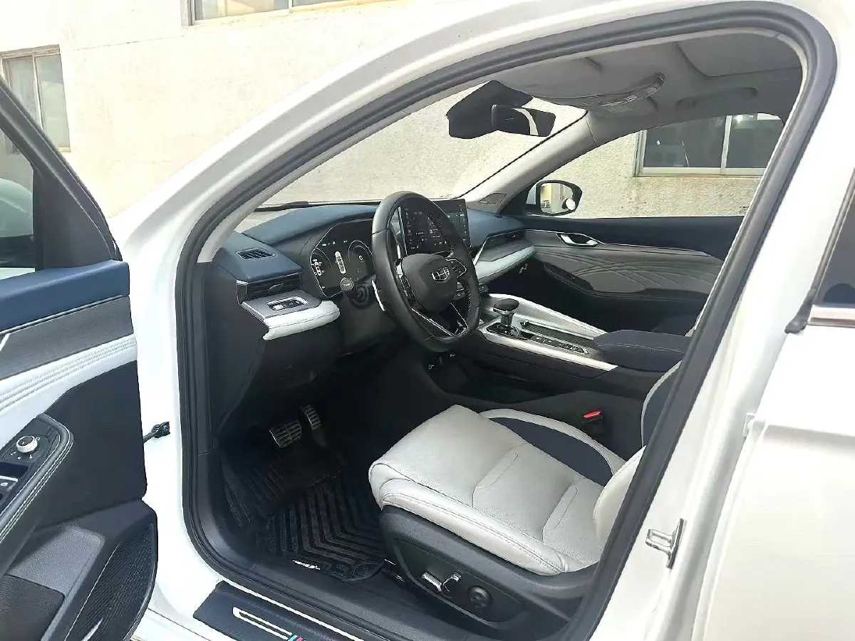 2021 Geely Preface 2.0T 190HP L4 7DCT,autocango,china used car exporter,china ev exporter,chinese used car exporter,chinese used ev exporter