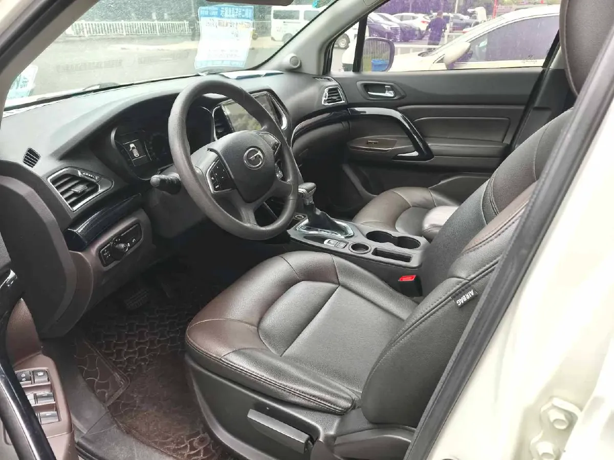 2017 GAC Trumpchi GS4 1.5T 152HP L4 6AT,autocango,china used car exporter,china ev exporter,chinese used car exporter,chinese used ev exporter