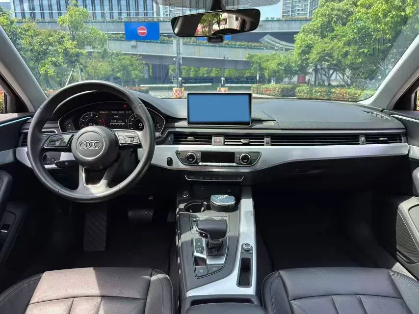 2019 Audi A4L 2.0T 190HP L4 7DCT,autocango,china used car exporter,china ev exporter,chinese used car exporter,chinese used ev exporter
