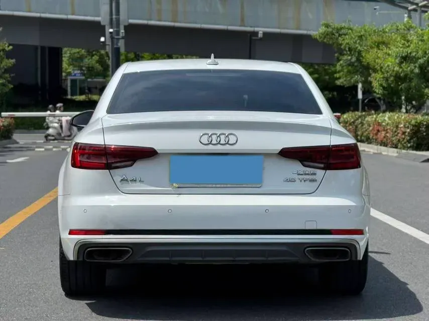 2019 Audi A4L 2.0T 190HP L4 7DCT,autocango,china used car exporter,china ev exporter,chinese used car exporter,chinese used ev exporter