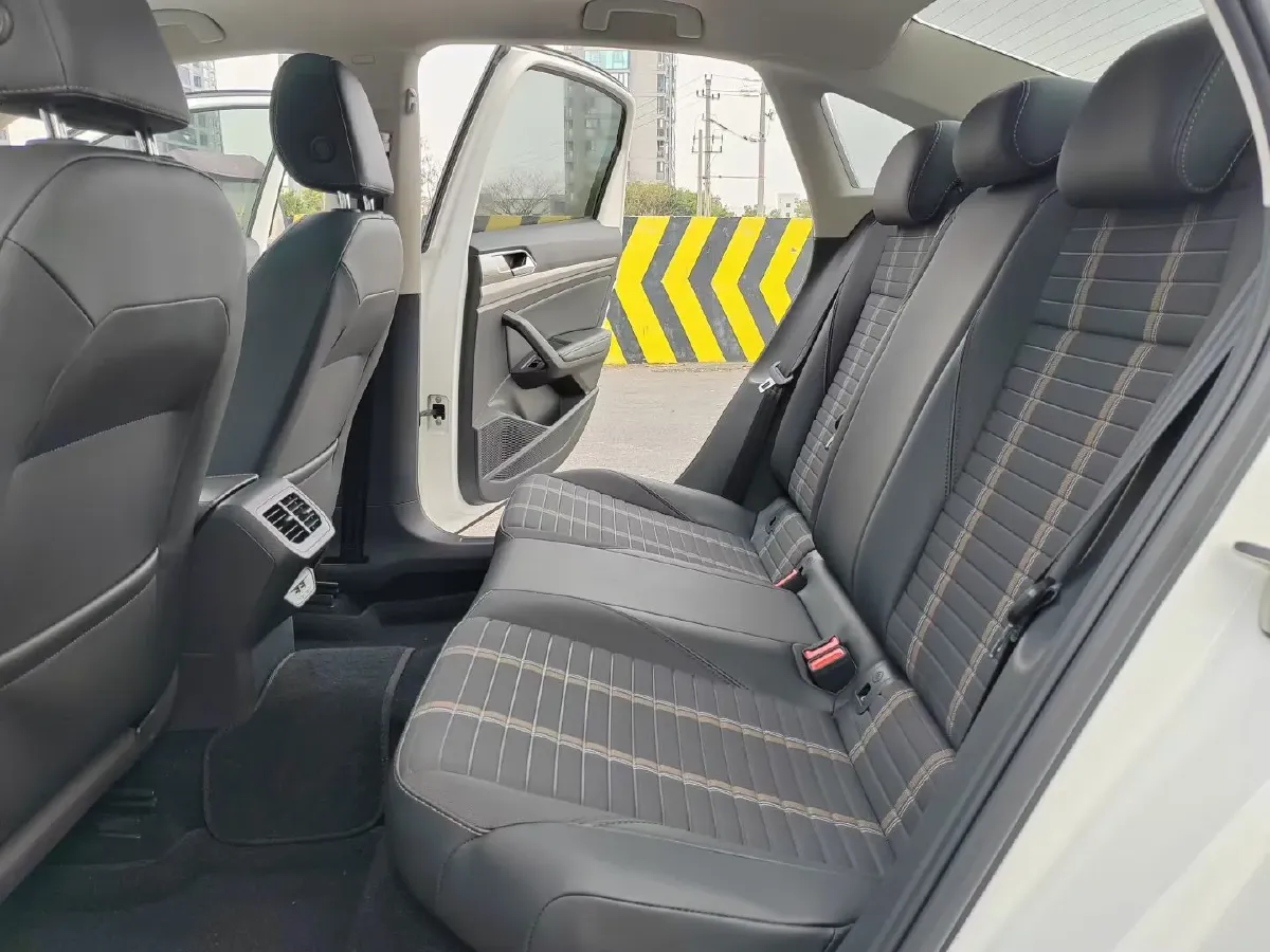 2019 Volkswagen Sagitar 1.2T 116HP L4 7DCT,autocango,china used car exporter,china ev exporter,chinese used car exporter,chinese used ev exporter