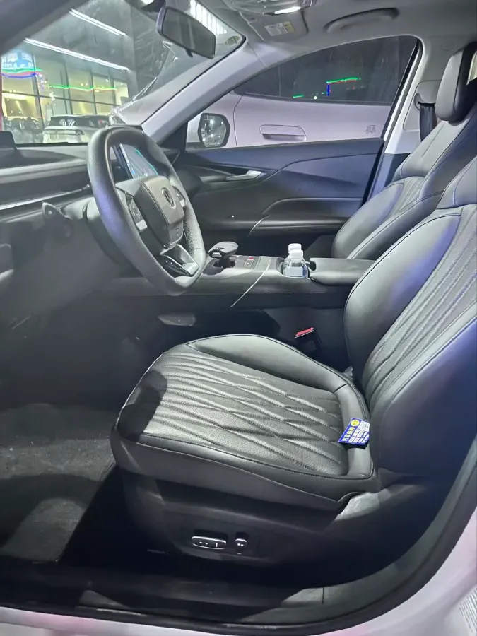 2024 ChangAn Eado 1.5T 170HP L4 7DCT,autocango,china used car exporter,china ev exporter,chinese used car exporter,chinese used ev exporter