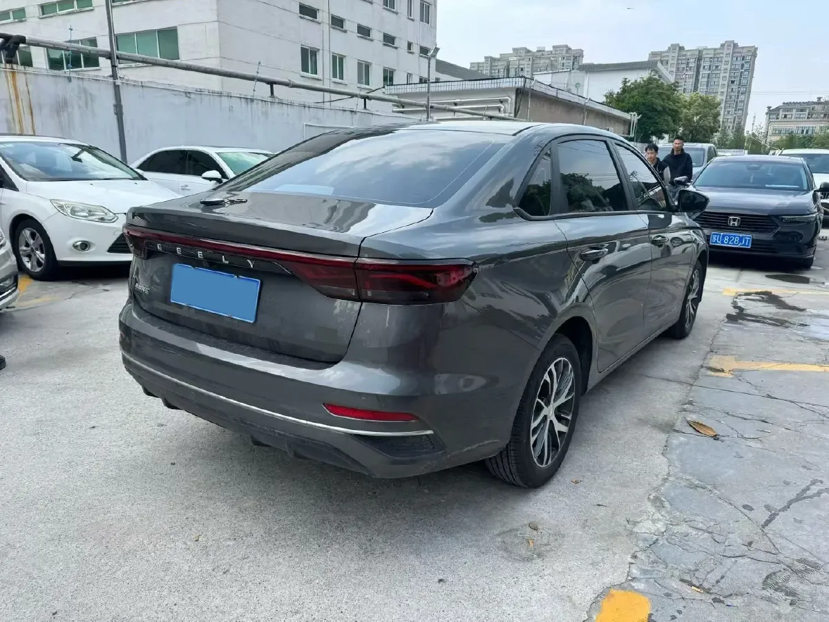 2025 Geely Emgrand 1.5L 127HP L4 CVT,autocango,china used car exporter,china ev exporter,chinese used car exporter,chinese used ev exporter